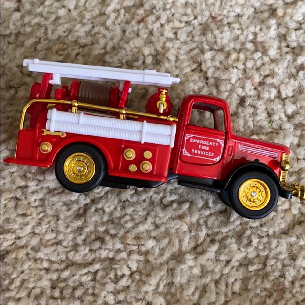 Toys - Picture 8 of 8